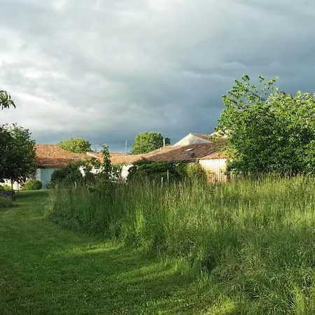 Borderies- Le Logis De L'epiniere- De Charme Les Nouillers